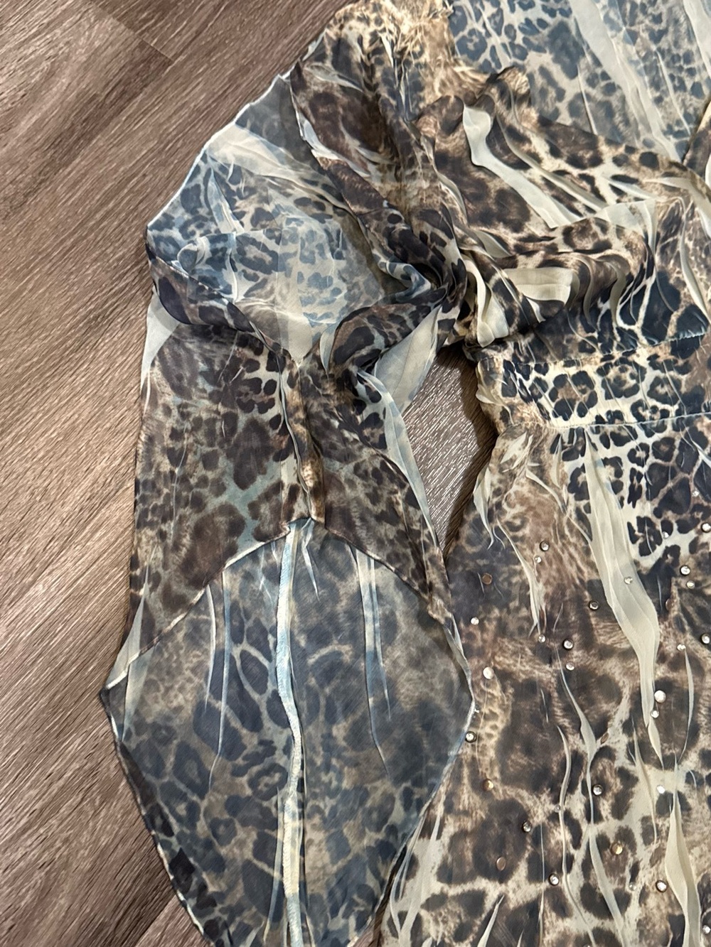 Dress - Picture 11 of 15